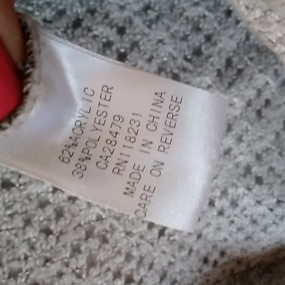 Womens Sweater - Picture 4 of 6